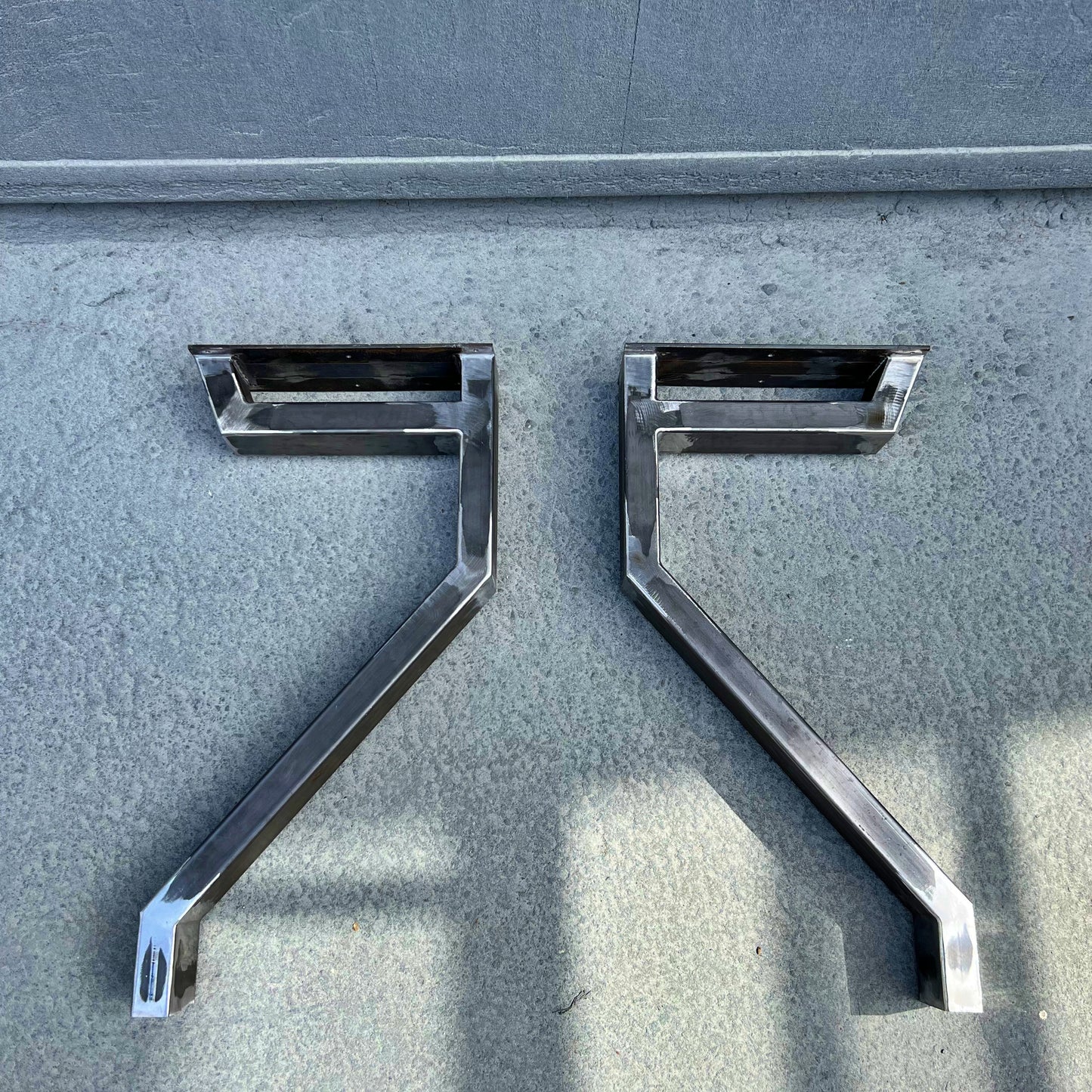 Set 4 picioare metalice pentru masă Tibor