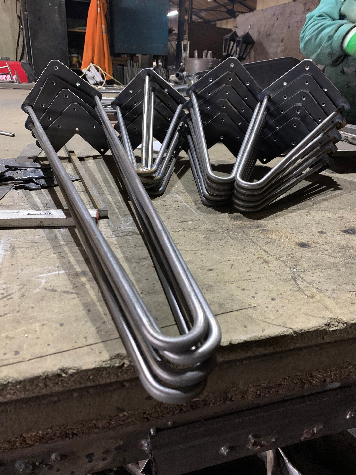 Set 4 picioare metalice masă Hairpin înălțime 40 cm