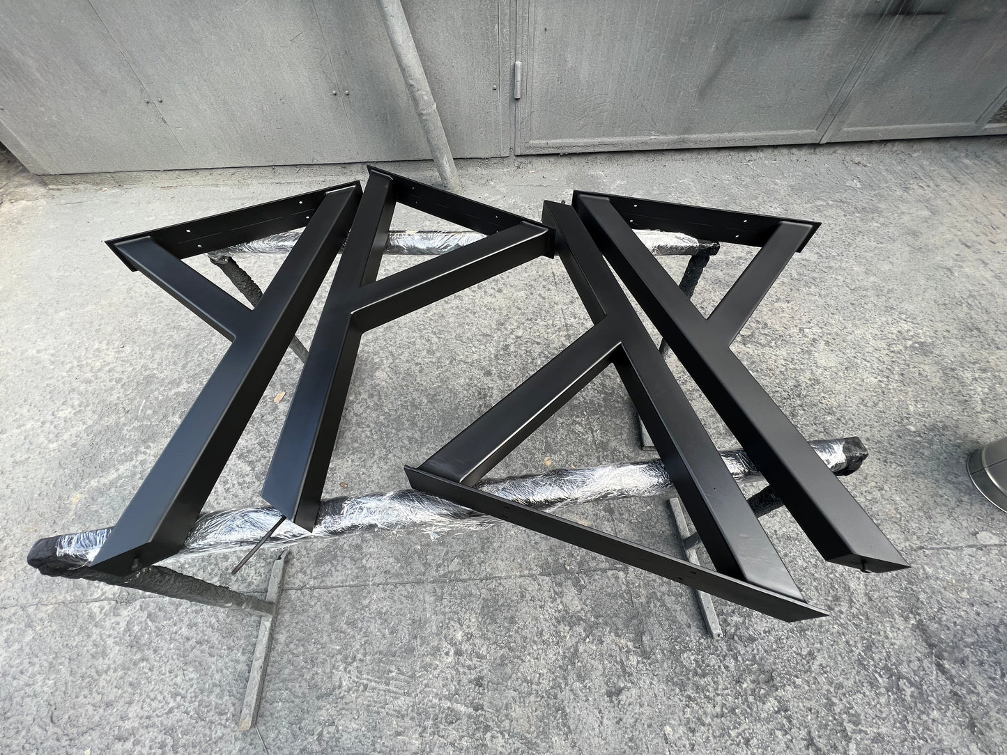 Set 4 picioare metalice pentru masă York, 72 x 55 cm, profil 7 x 7 cm, negru mat