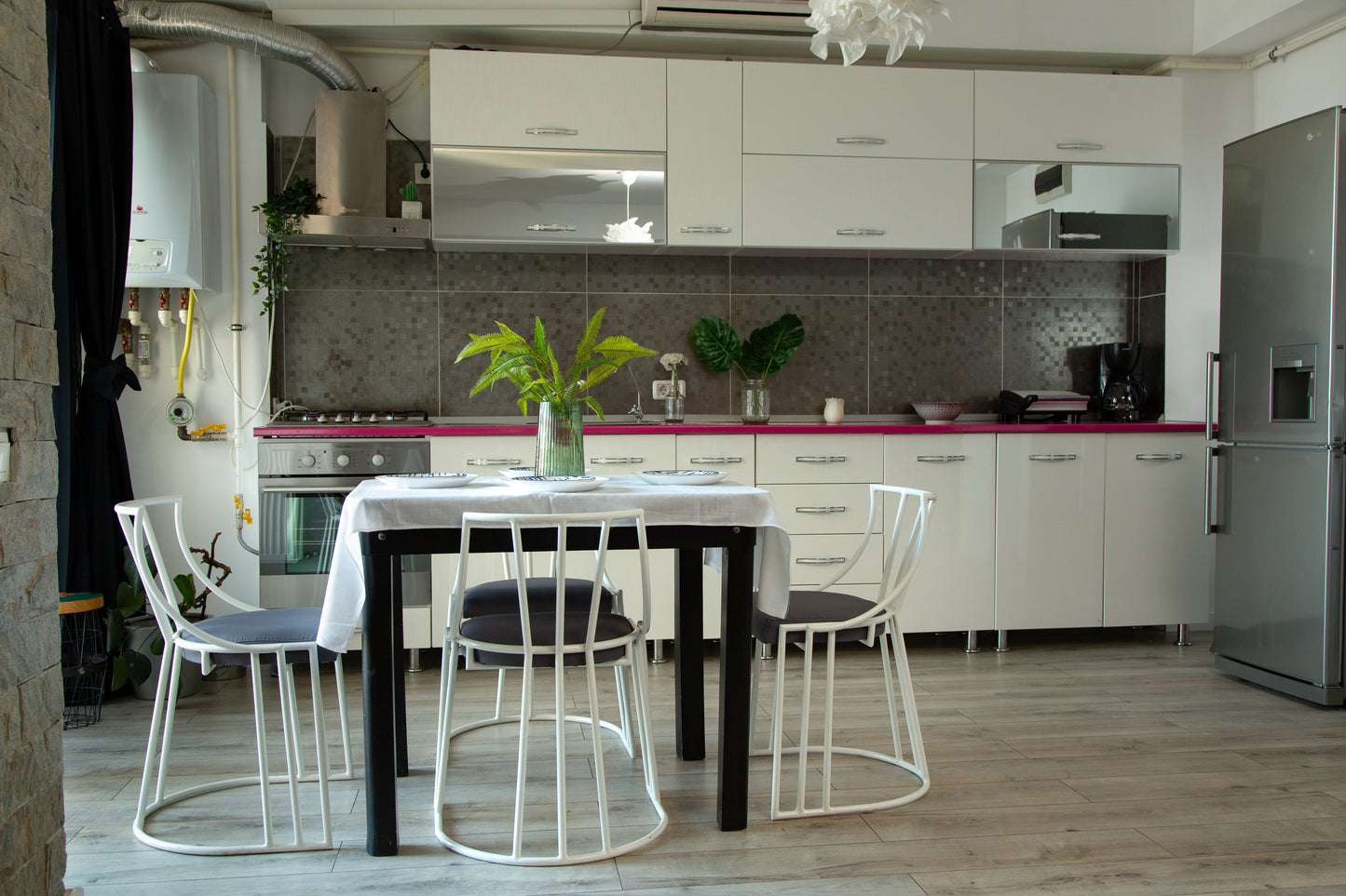 Scaun dining Luqa, negru mat