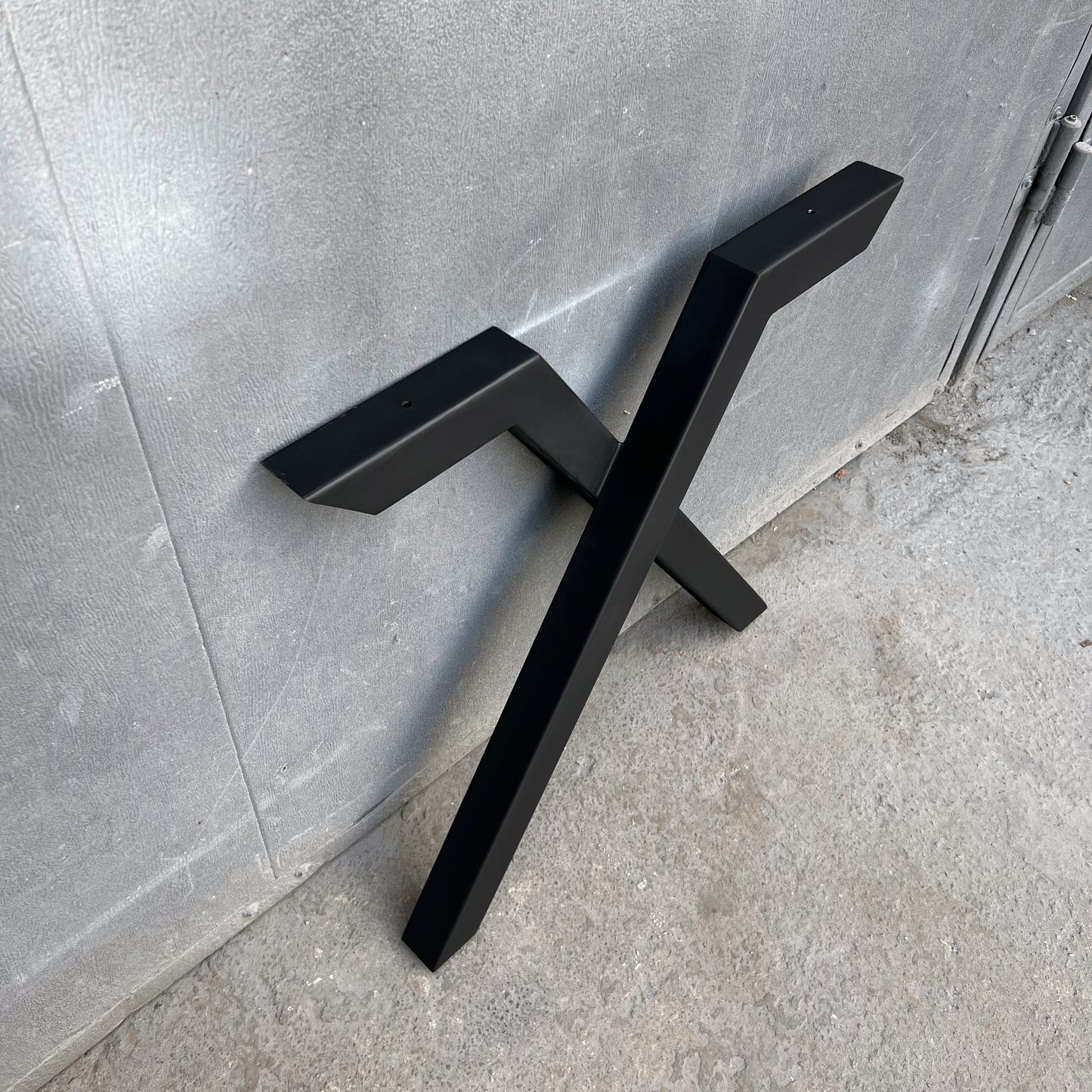 Set 2 picioare metalice pentru masă Xen